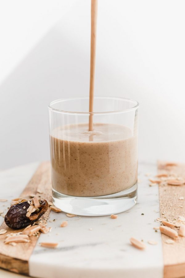 Date, almond, oat + banana hemp protein shake