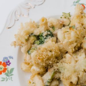 Macaroni + Cheese w/ Organic Chicken + Broccoli