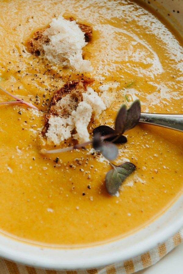 Golden Cauliflower + Turmeric Soup