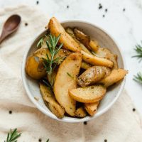 potato wedges with garlic + rosemary